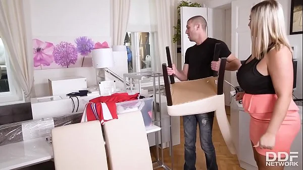 Short Haired Blonde Step Mom Seduces her Stepson