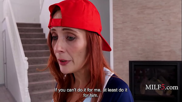 Stepmom Bought A Dildo Thinking It Was A Baseball Bat - Holly Lace, Axel Haze | MILF5