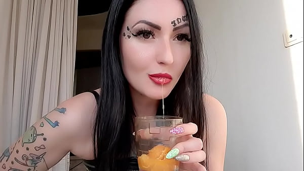 Dominatrix Nika tangerine saliva and saliva . Do you like signature s from Dominatrix?